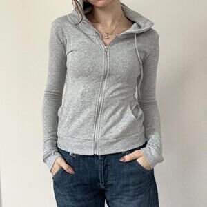 fitted Grey zip up hoodie with pockets, so so cute! BRAND NEW!